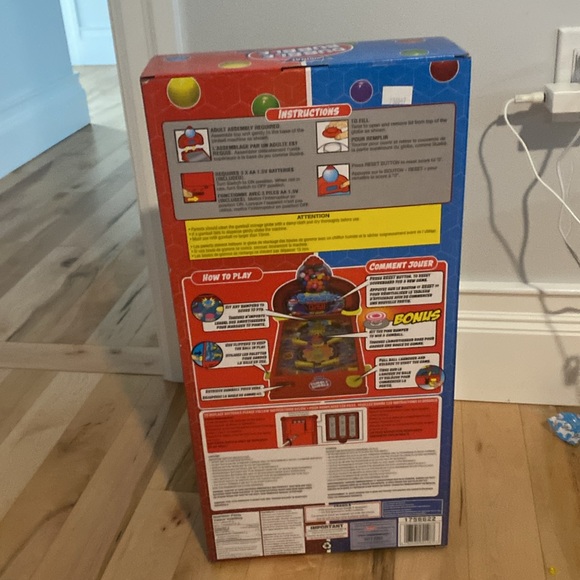 Pin ball - Picture 3 of 5